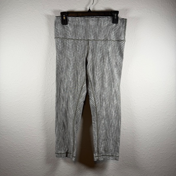 Lululemon Pants - Lululemon High Rise Crop Leggings Grey White Geometric Print Size 10